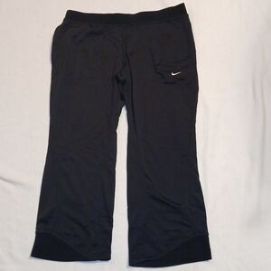 NWOT Sz.L Womens Nike Workout Capris